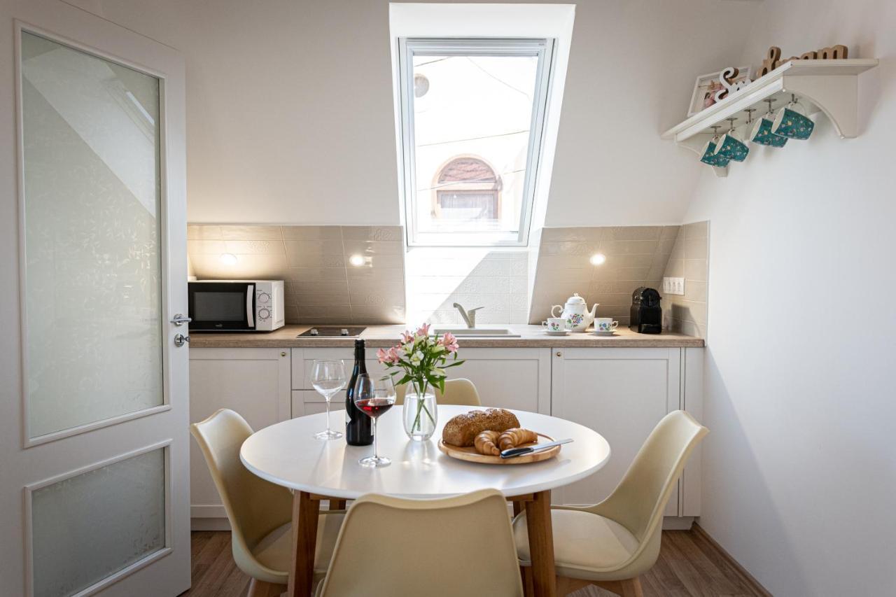Szigligeti Mandula Kert Vendeghaz Apartment Bagian luar foto