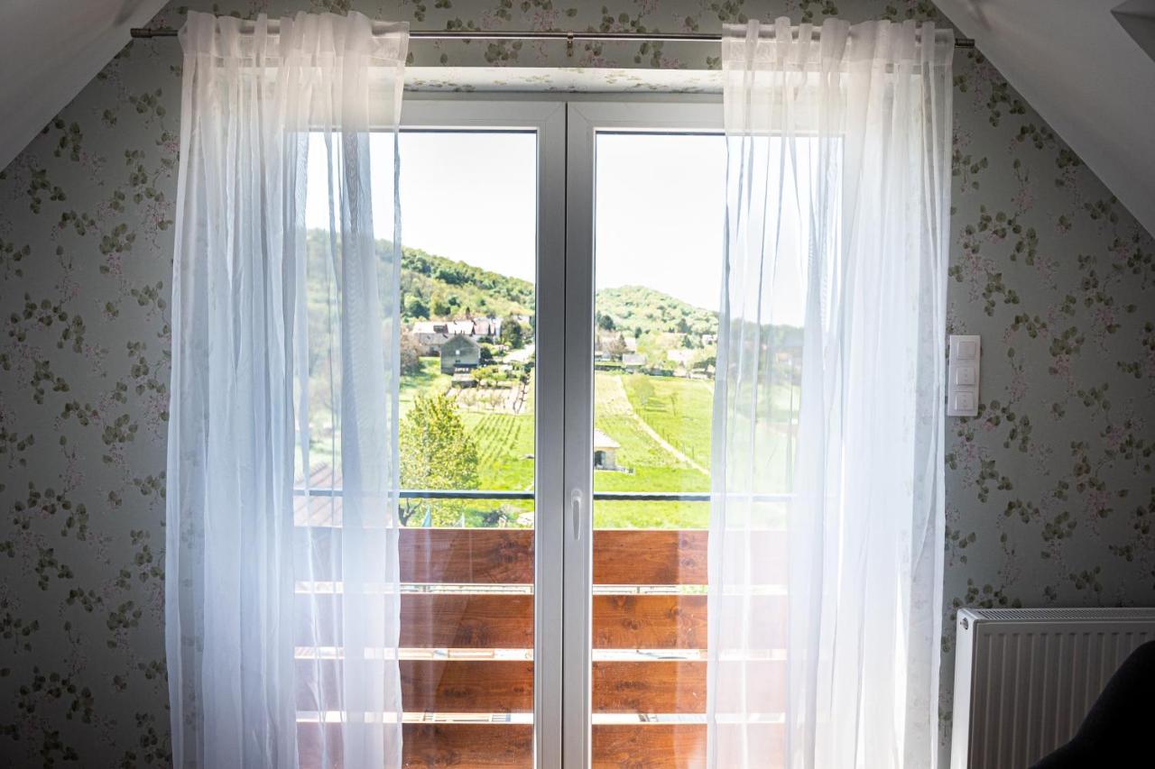 Szigligeti Mandula Kert Vendeghaz Apartment Bagian luar foto