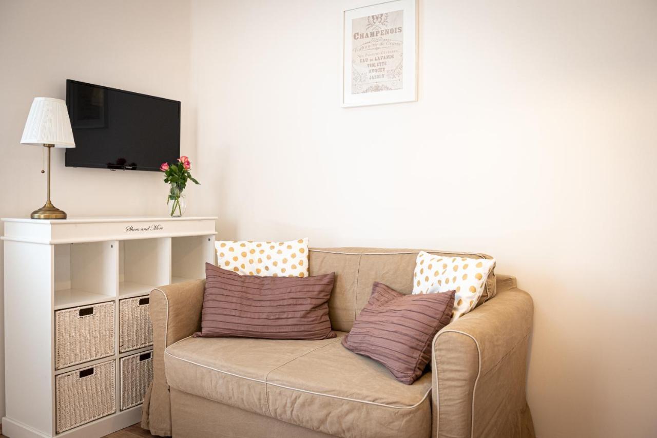 Szigligeti Mandula Kert Vendeghaz Apartment Bagian luar foto